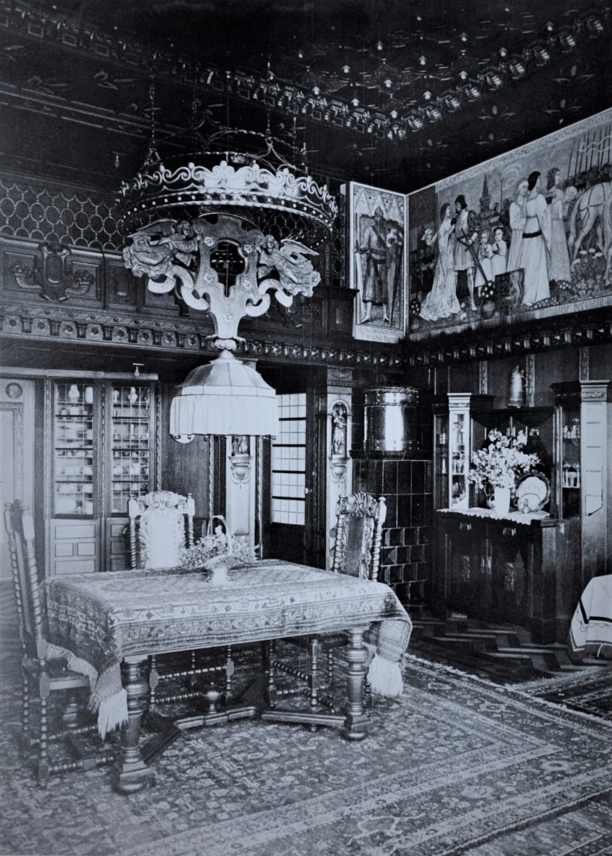 Eßzimmer um 1920 (SW)